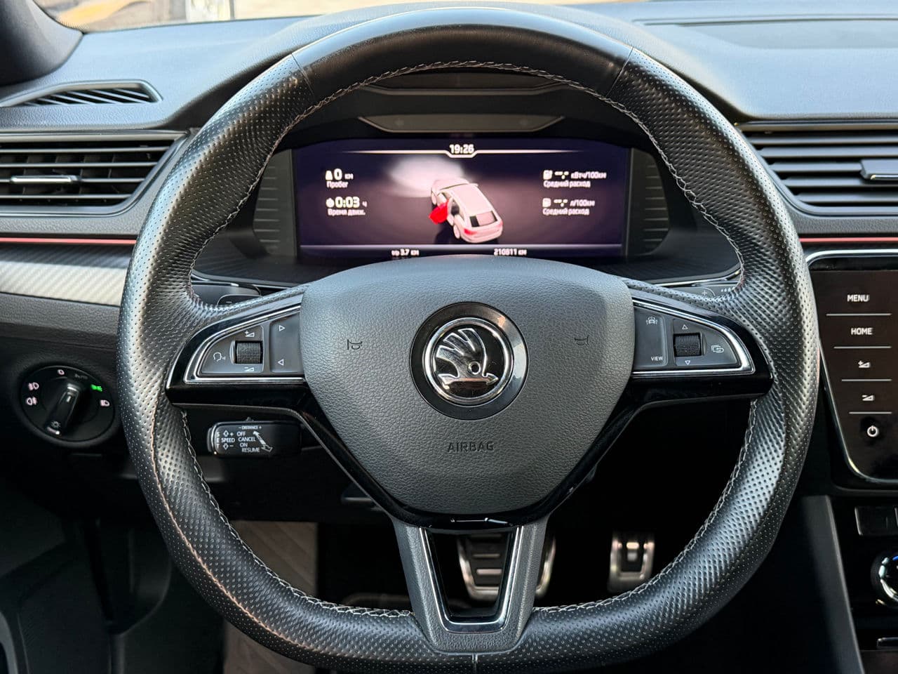 2020 Skoda Superb — Miniatură 14
