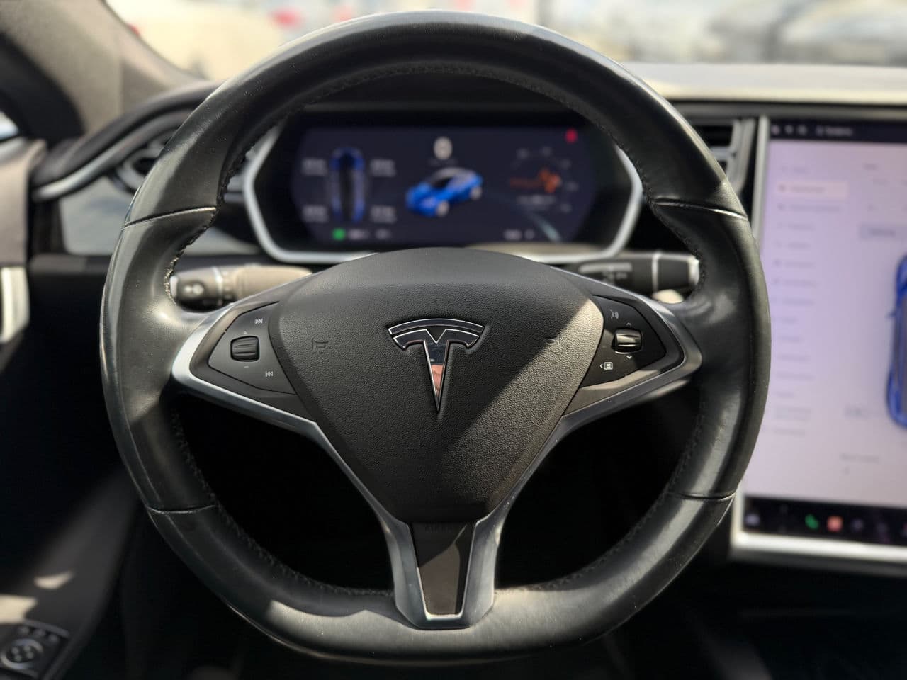 Tesla Model S 2017 — Миниатюра 9