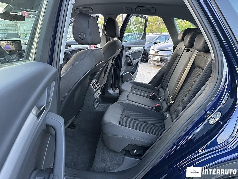 Audi Q5 2024 — Миниатюра 12