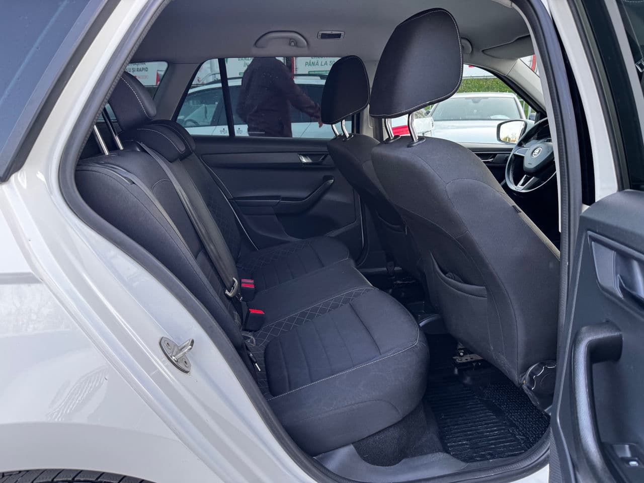 2015 Skoda Fabia — Miniatură 8