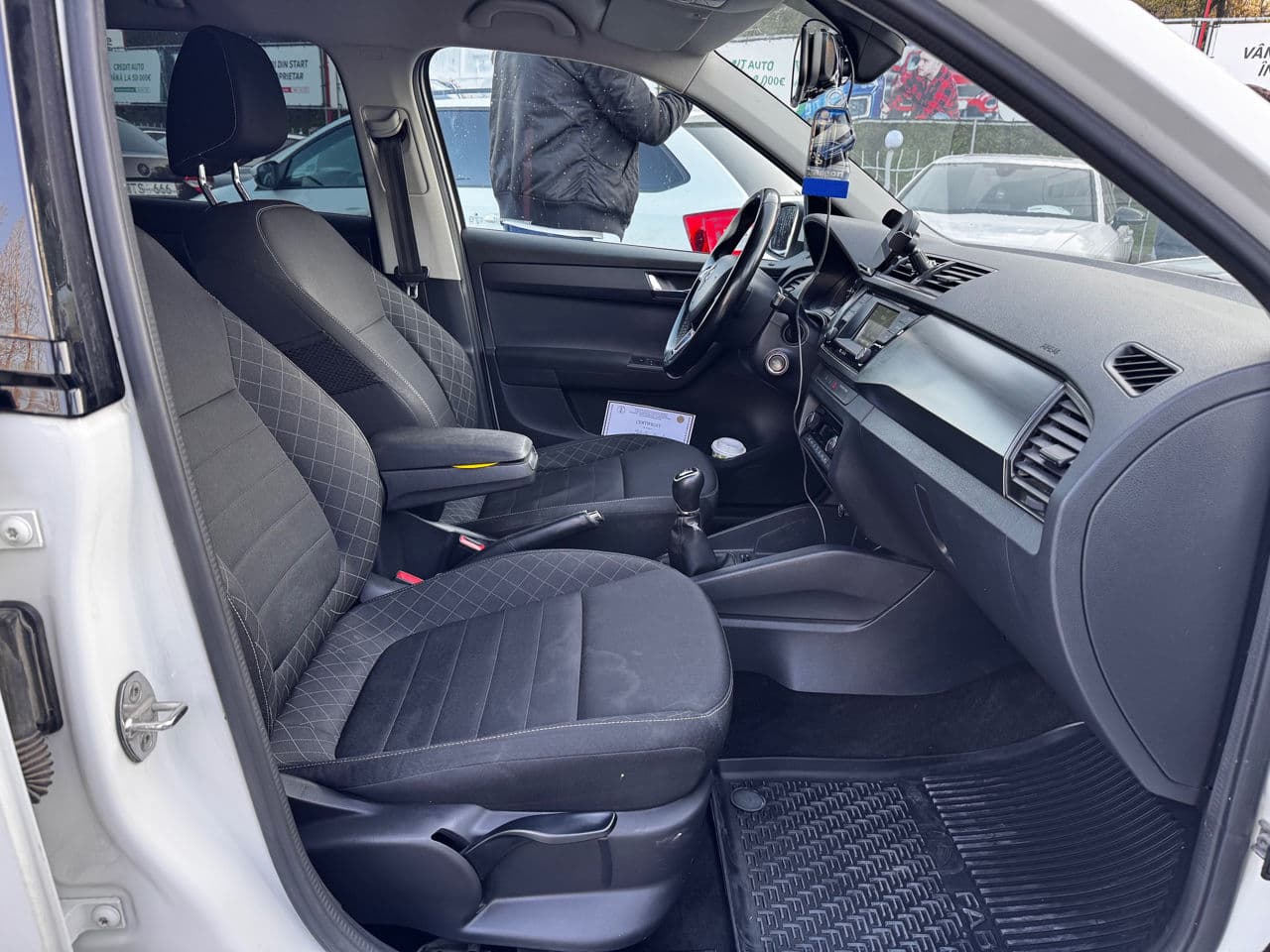 2015 Skoda Fabia — Miniatură 6
