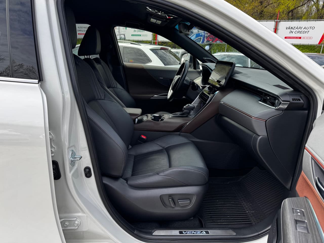 2021 Toyota Venza — Miniatură 5
