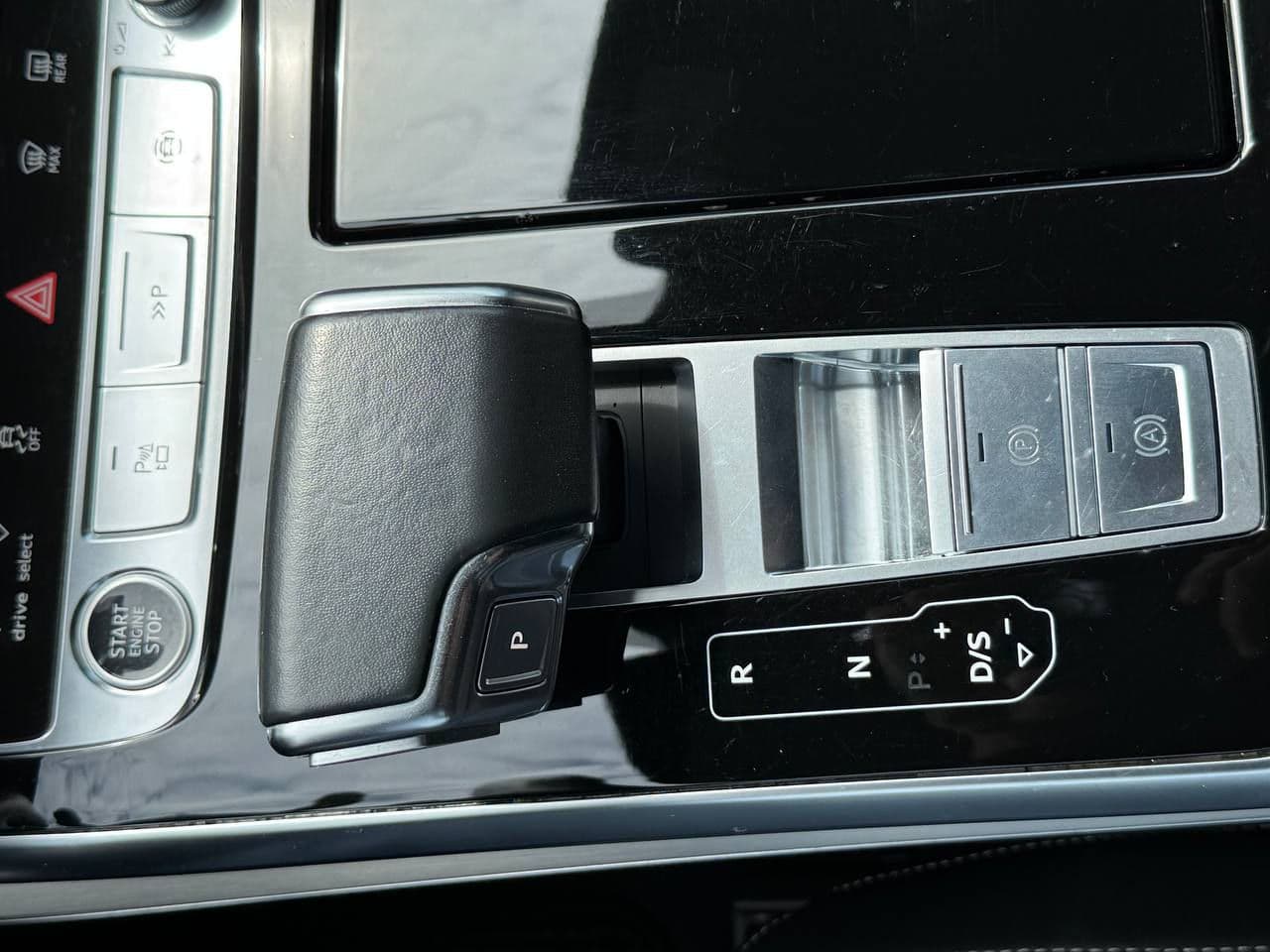 Audi Q8 2021 — Миниатюра 13