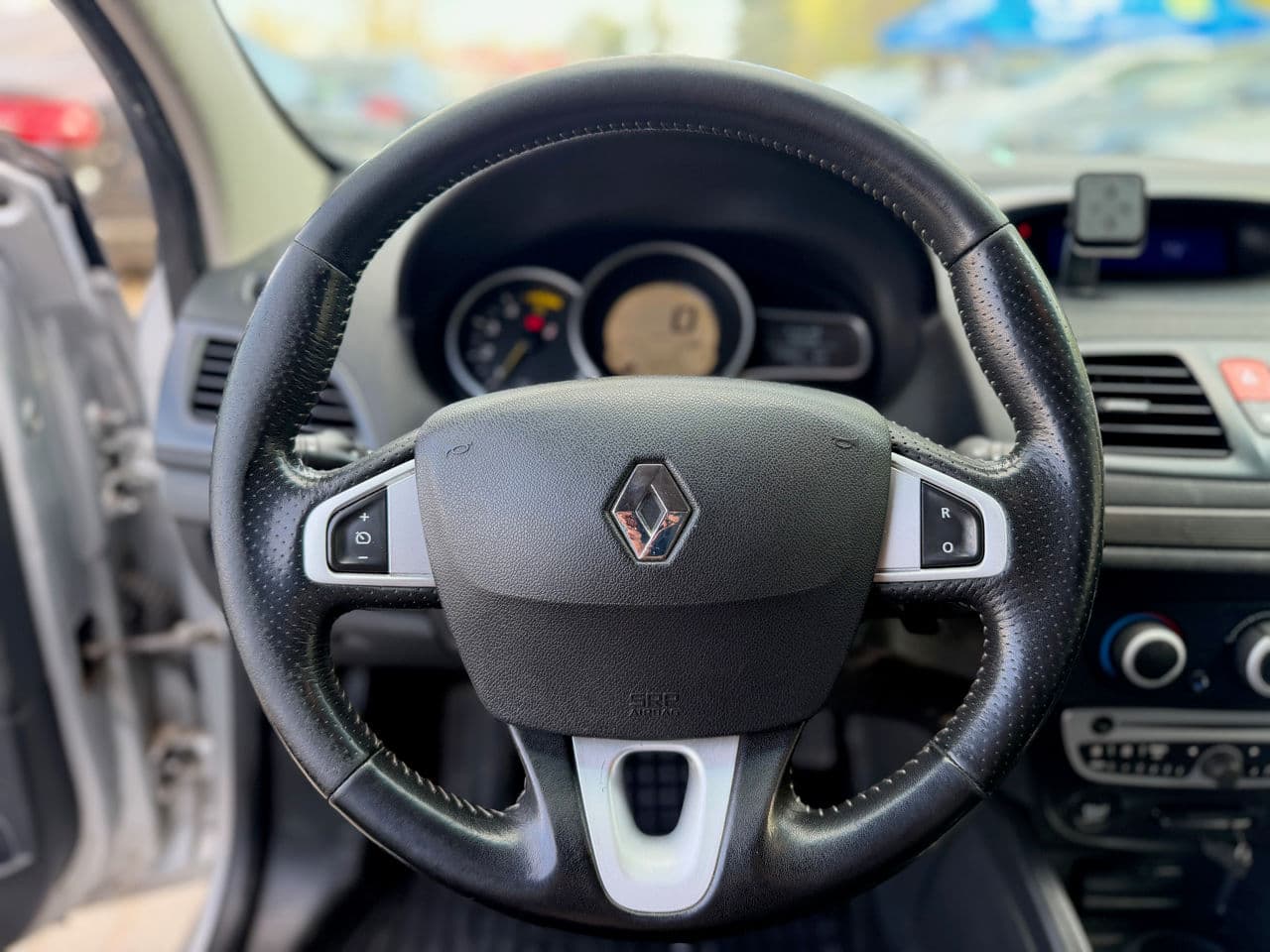 2011 Renault Megane — Miniatură 8