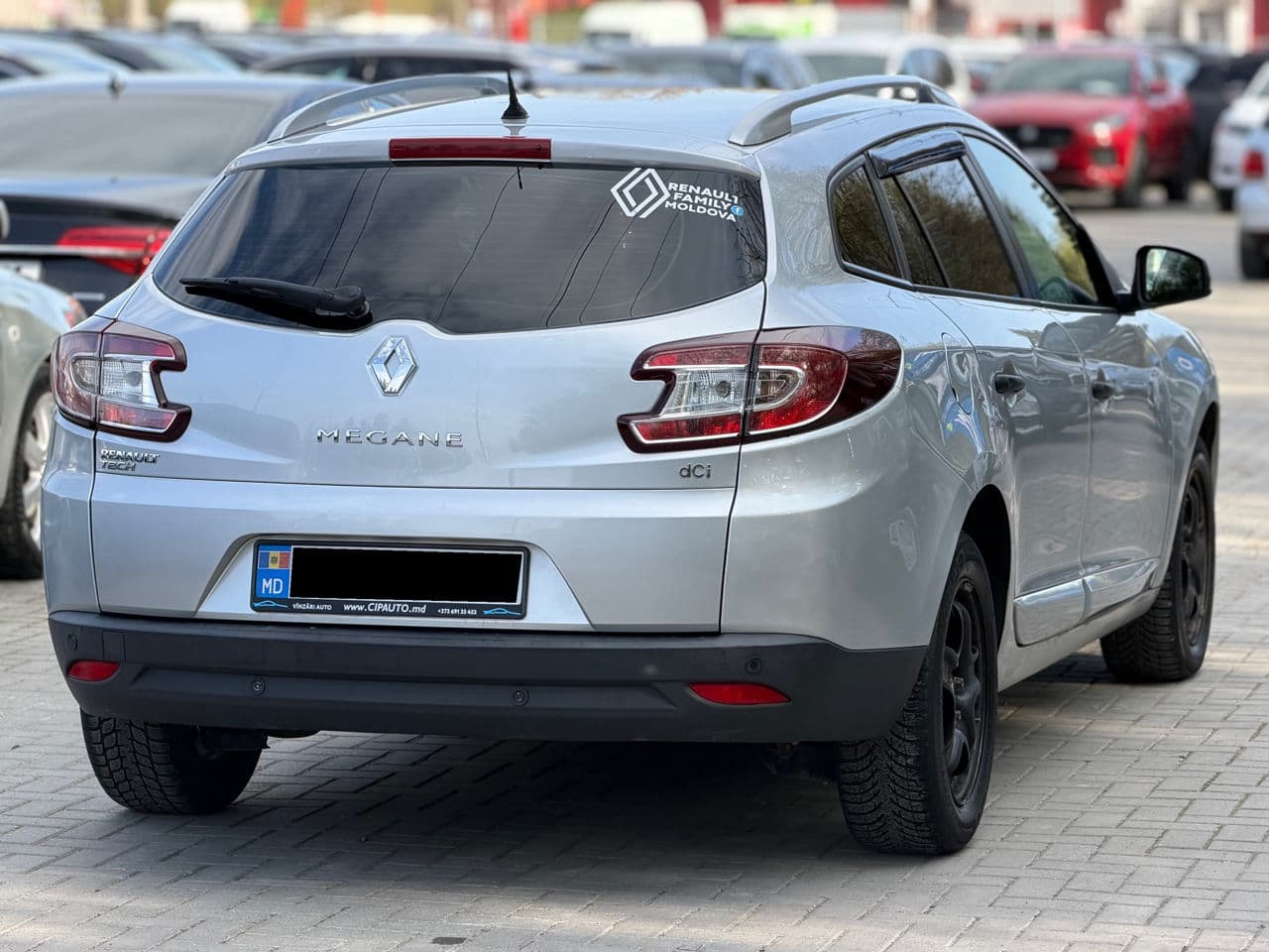 2011 Renault Megane — Miniatură 2