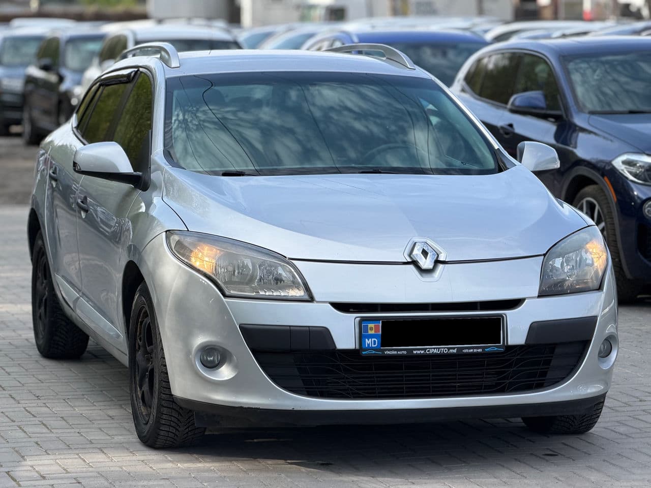 2011 Renault Megane — Miniatură 3