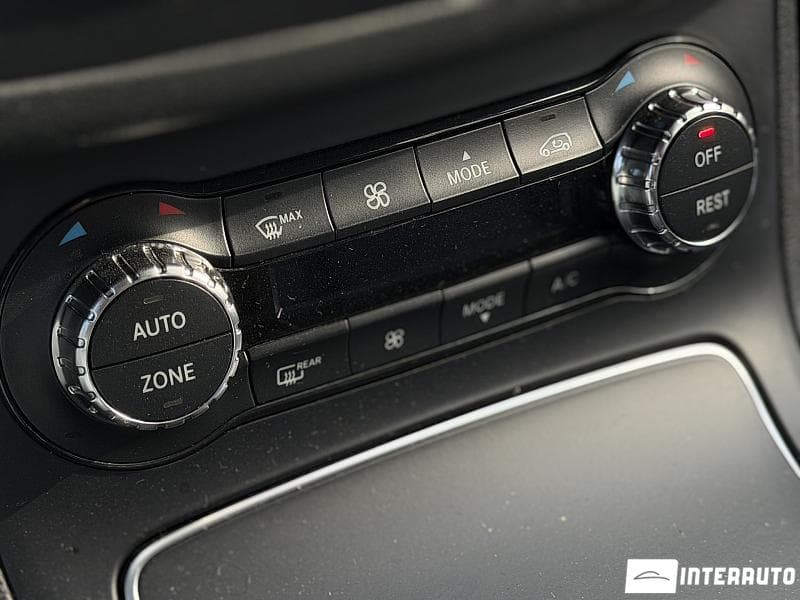 Mercedes B 250E 2015 — Миниатюра 14