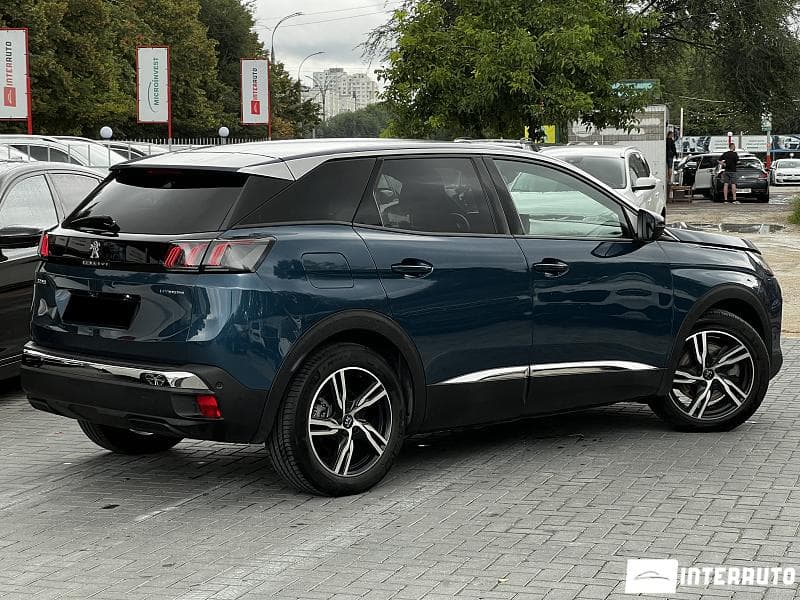 2023 Peugeot 3008 — Miniatură 4