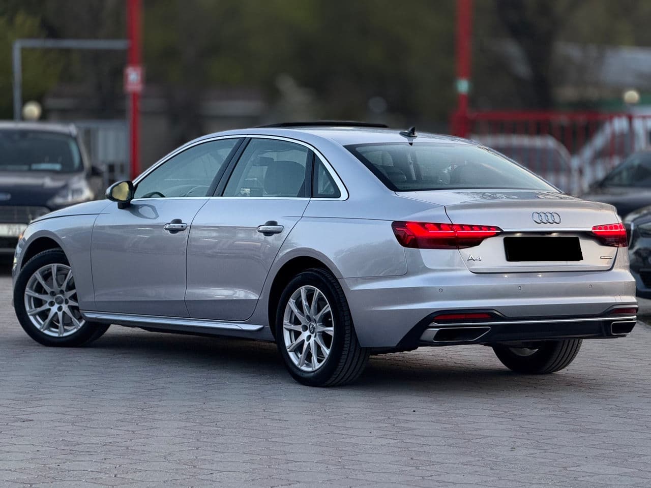 2020 Audi A4 — Miniatură 3