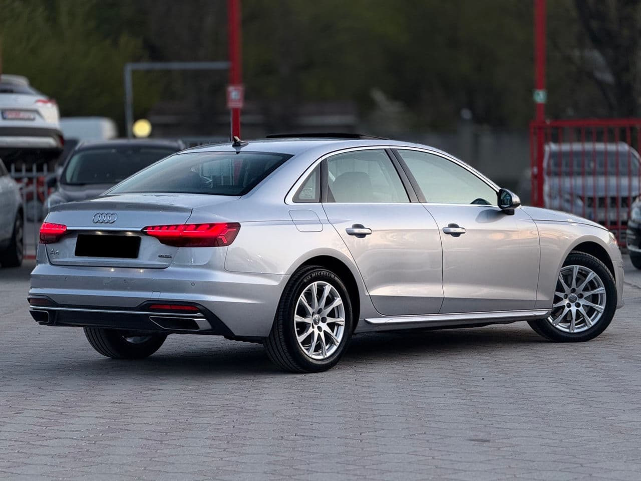 2020 Audi A4 — Miniatură 2