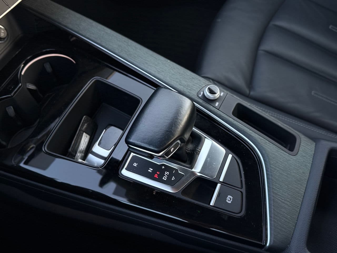 2020 Audi A4 — Miniatură 16