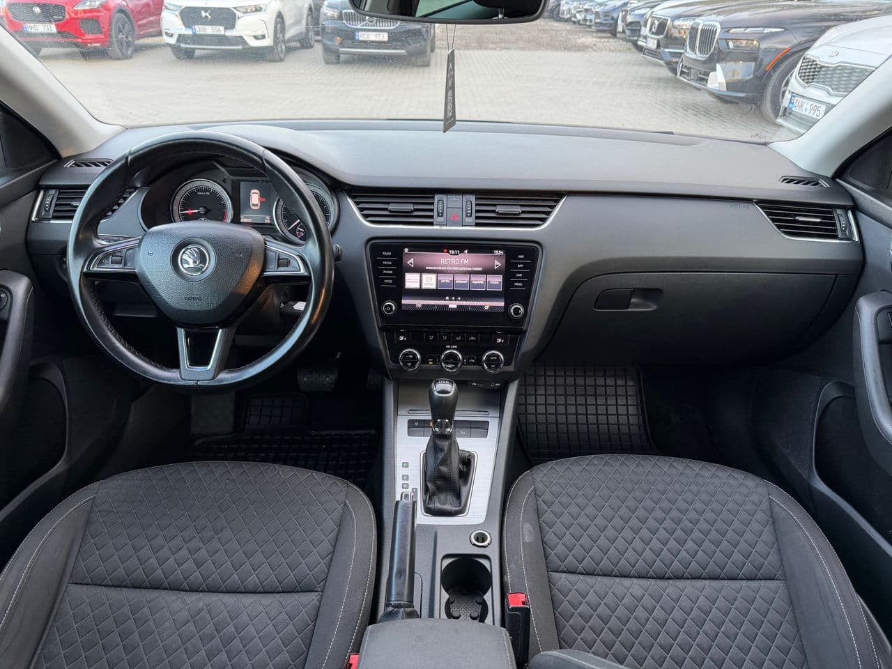 2017 Skoda Octavia — Miniatură 8