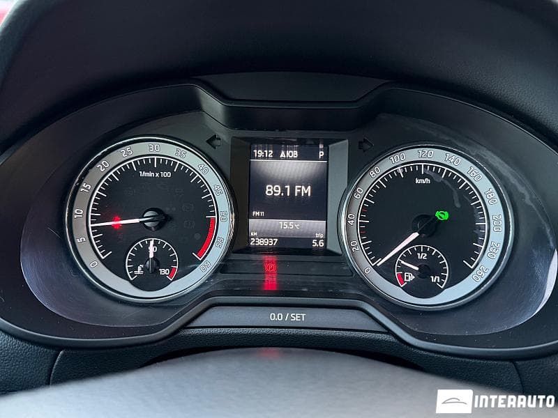 2017 Skoda Octavia — Miniatură 10