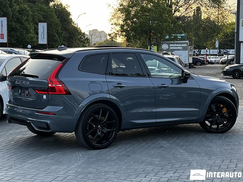 Volvo XC 60 2022 — Миниатюра 2