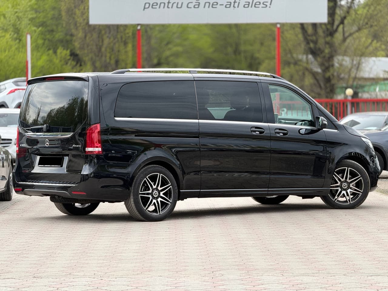 2019 Mercedes V 300 — Miniatură 2