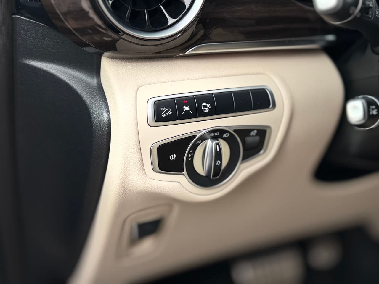 2019 Mercedes V 300 — Miniatură 8