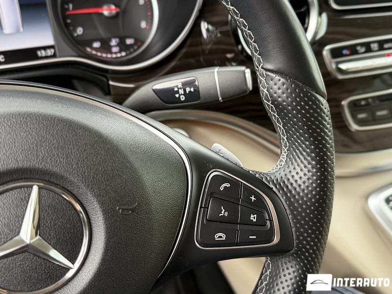 2019 Mercedes V 300 — Miniatură 11