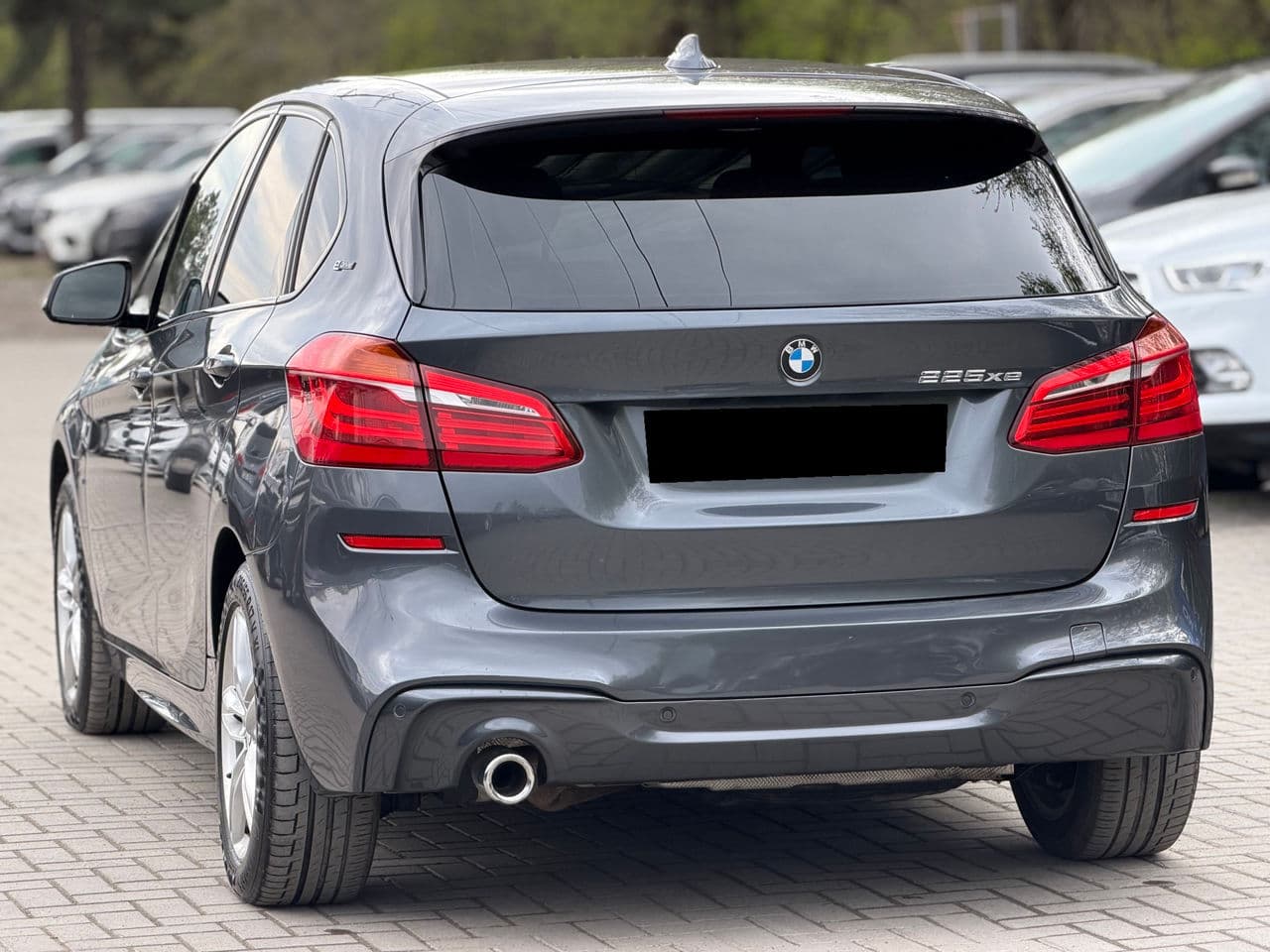 BMW 225XE 2018 — Миниатюра 2