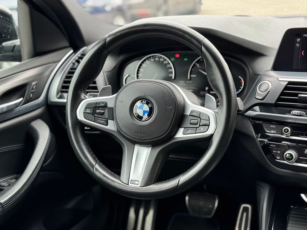 BMW X4 2.0D 2019 — Миниатюра 11
