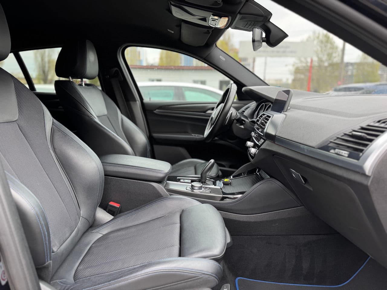 BMW X4 2.0D 2019 — Миниатюра 20