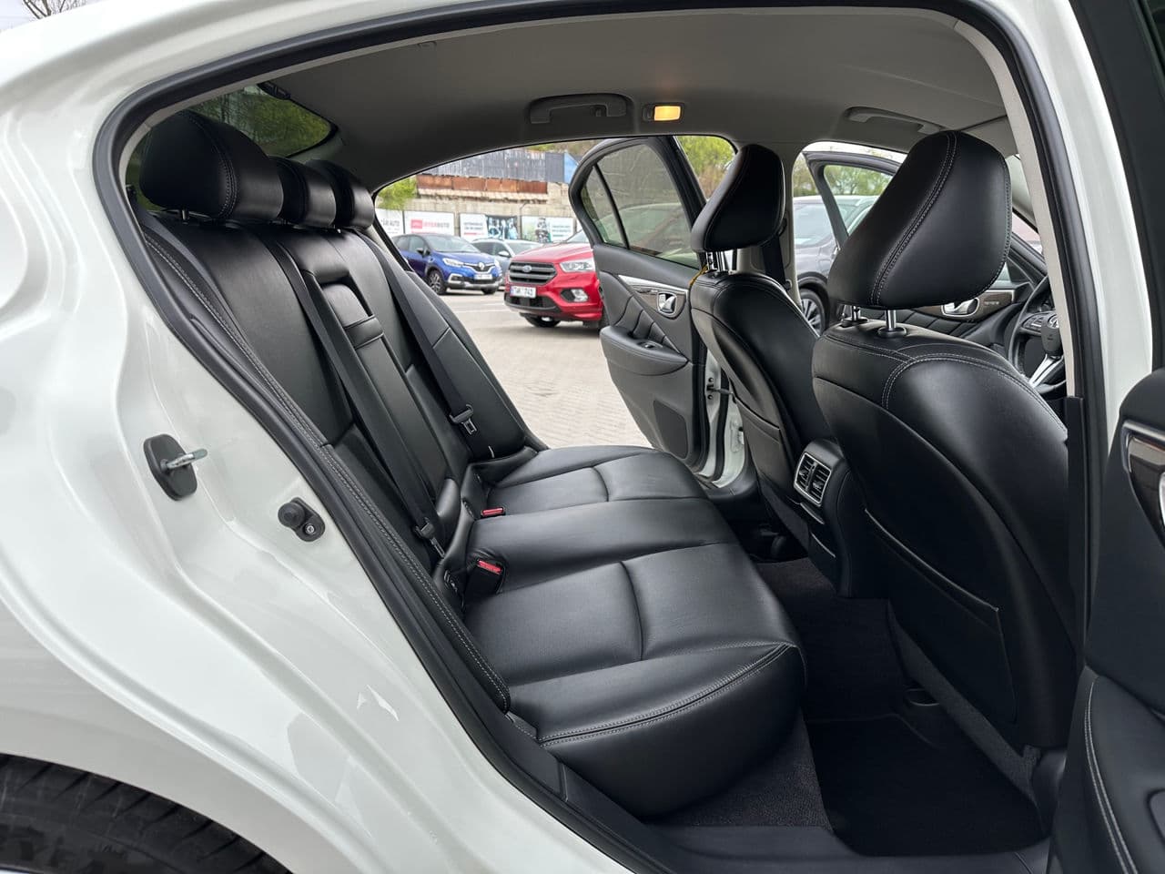 2017 Infiniti Q50 — Miniatură 14