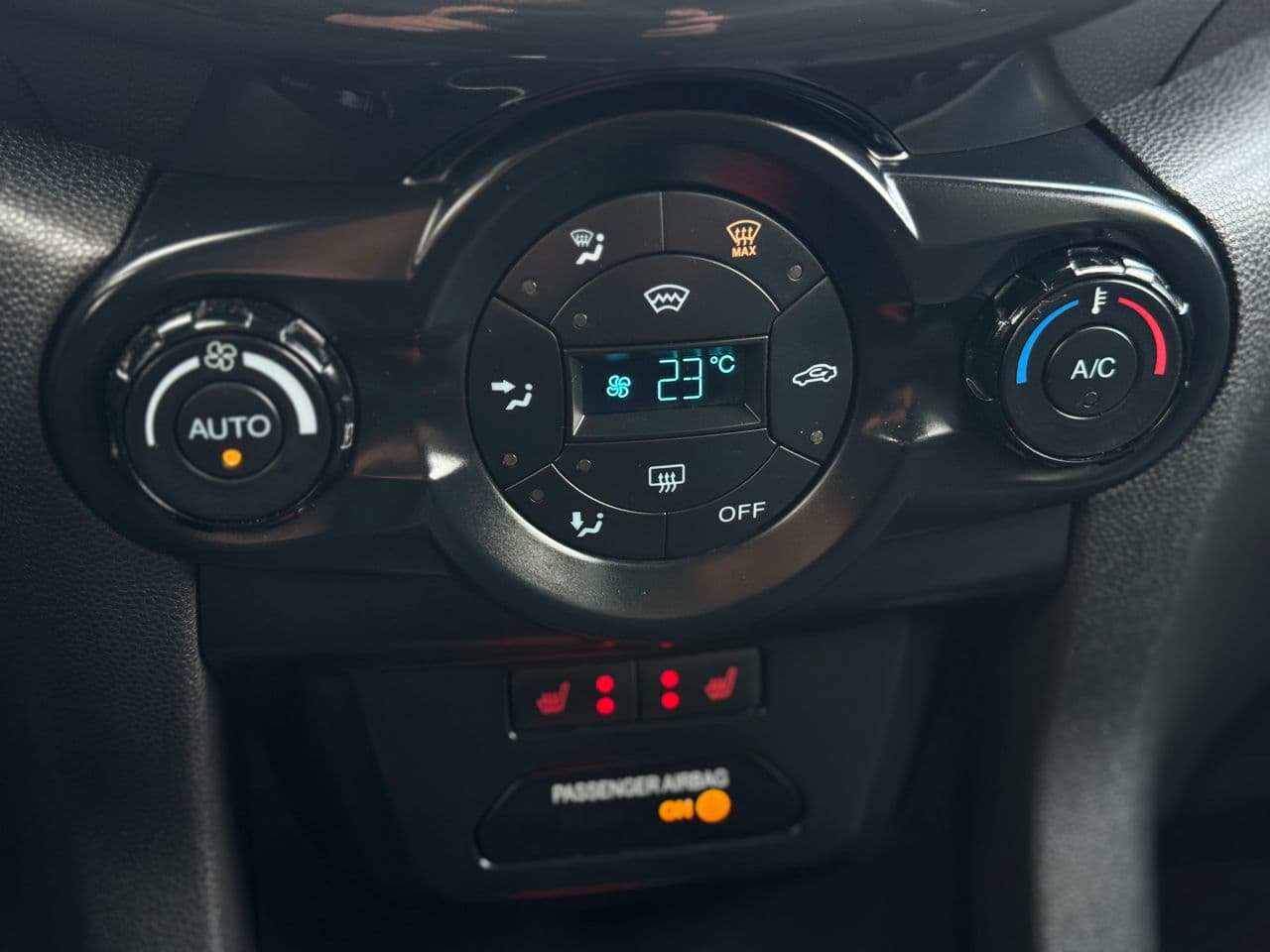 2016 Ford Ecosport — Miniatură 13