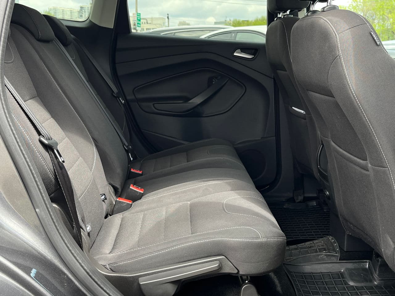 2016 Ford Kuga — Miniatură 17
