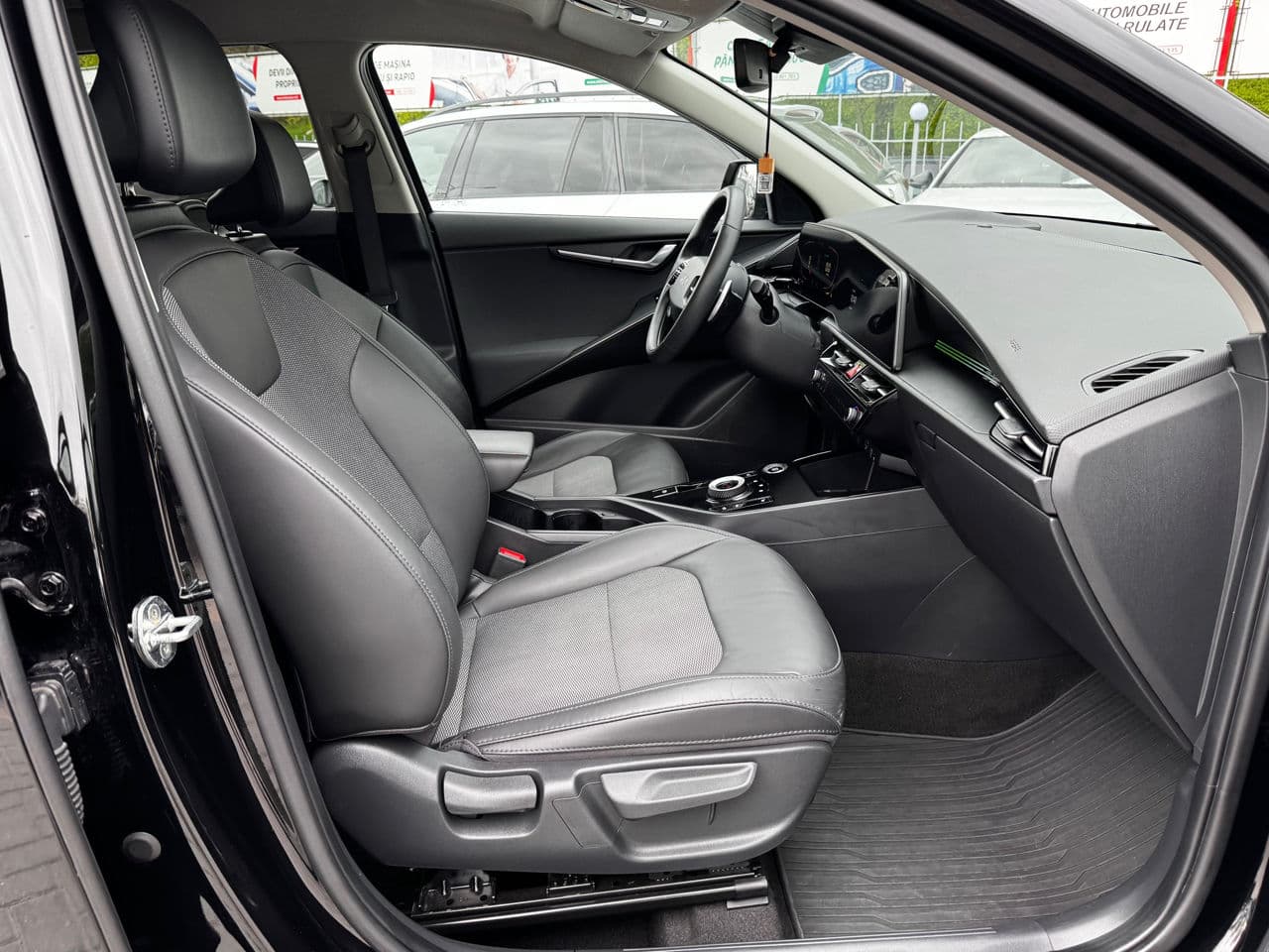 2022 Kia Niro — Miniatură 6