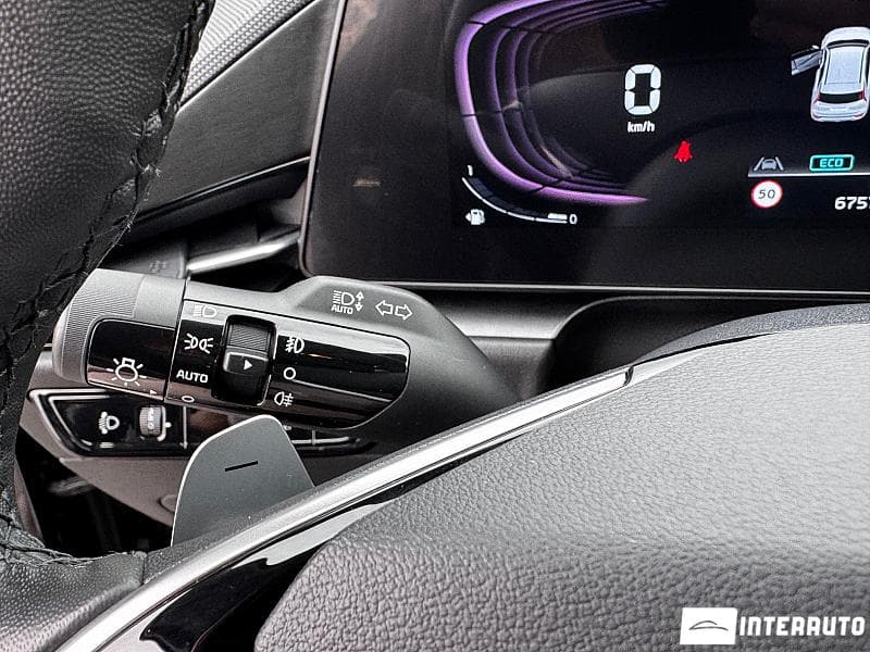 2022 Kia Niro — Miniatură 13