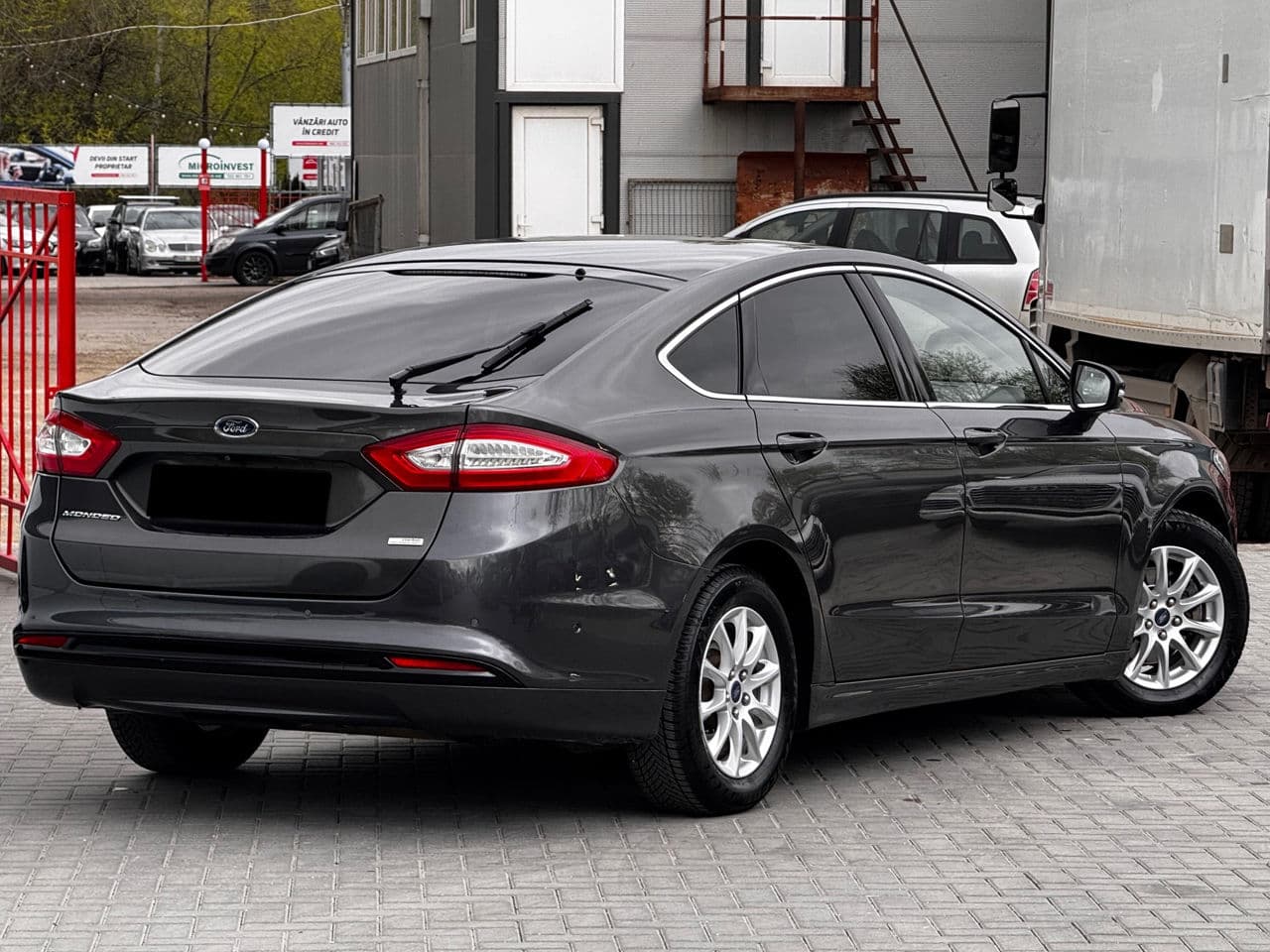 2017 Ford Mondeo — Miniatură 2