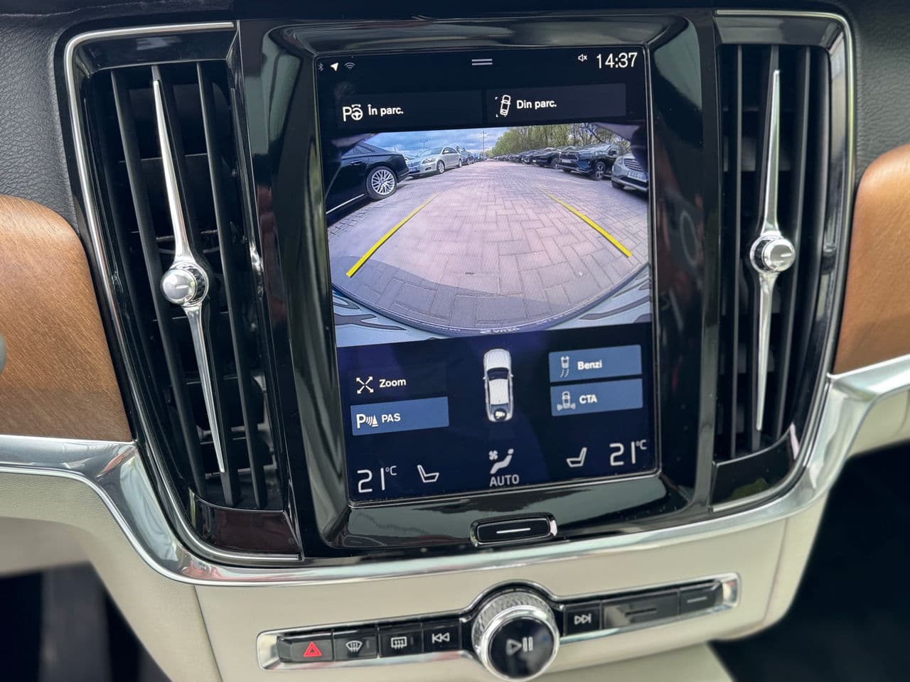 Volvo S 90 2017 — Миниатюра 17