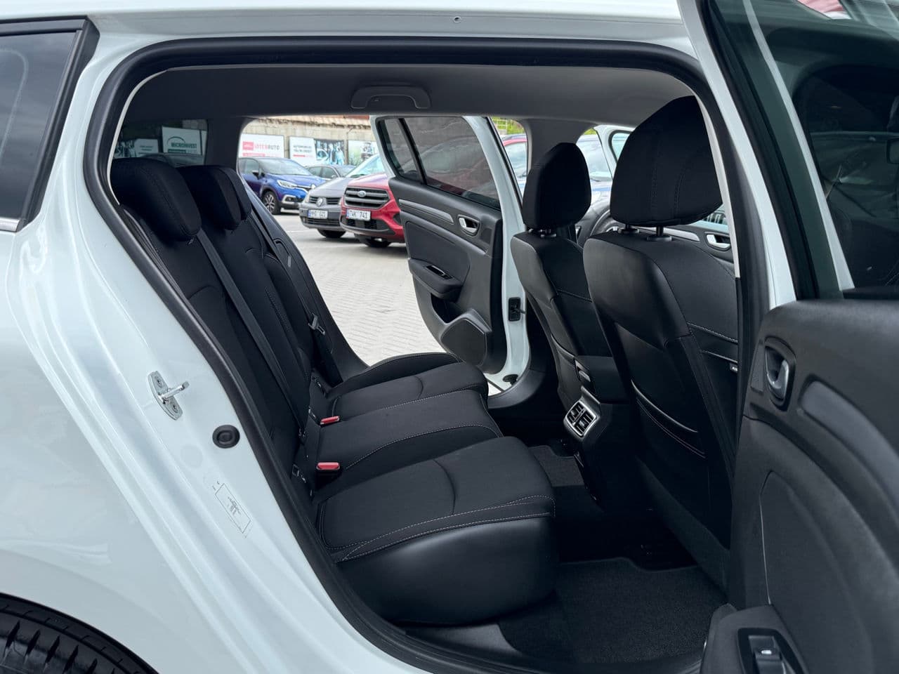 2020 Renault Megane — Miniatură 14