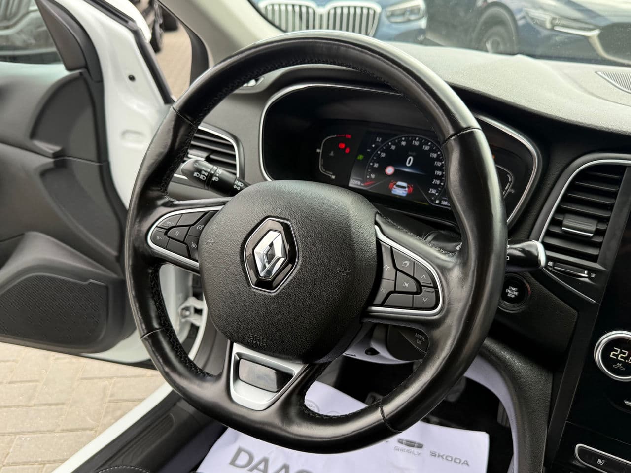 2020 Renault Megane — Miniatură 7