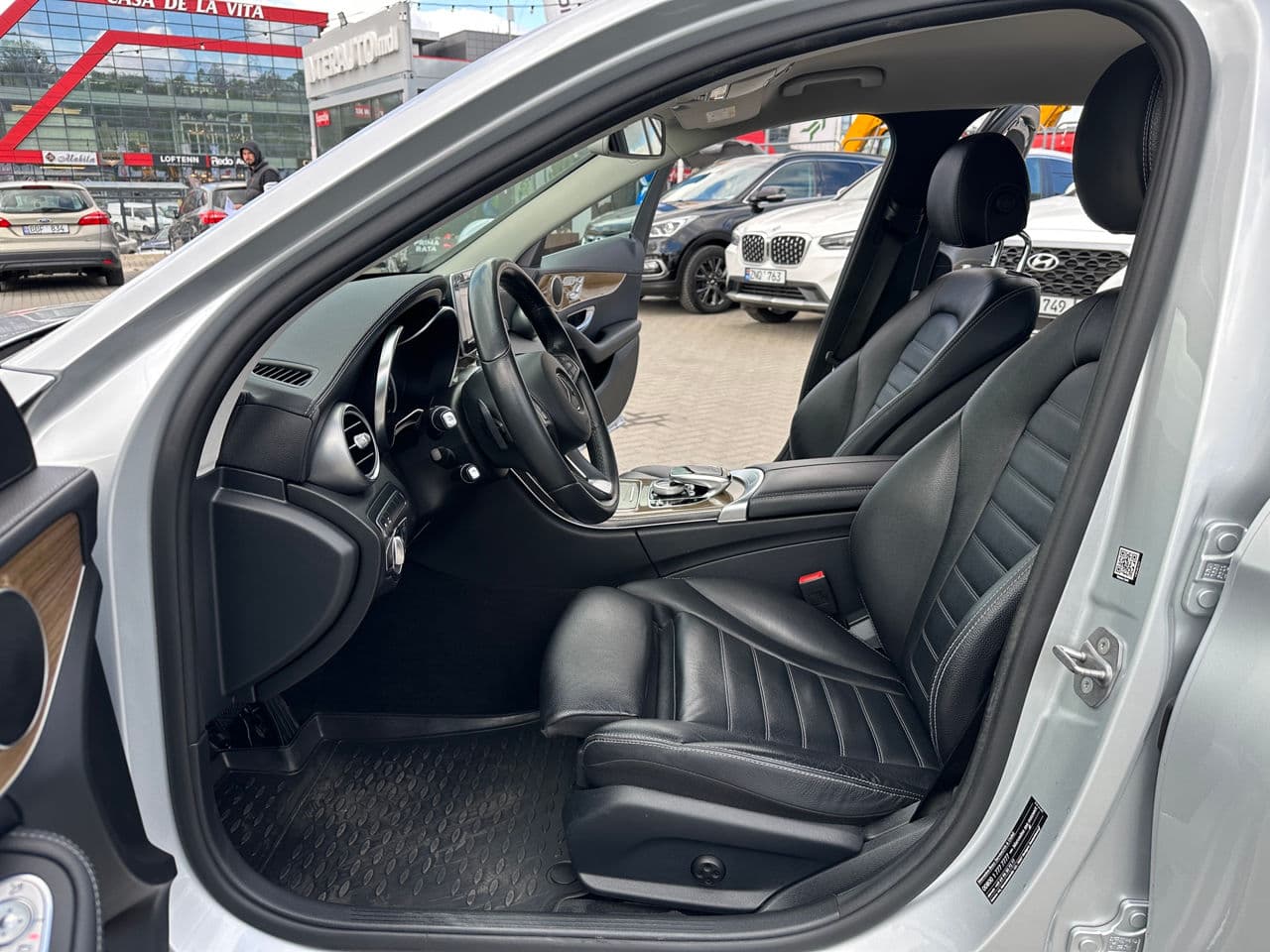2017 Mercedes C 200 — Miniatură 5