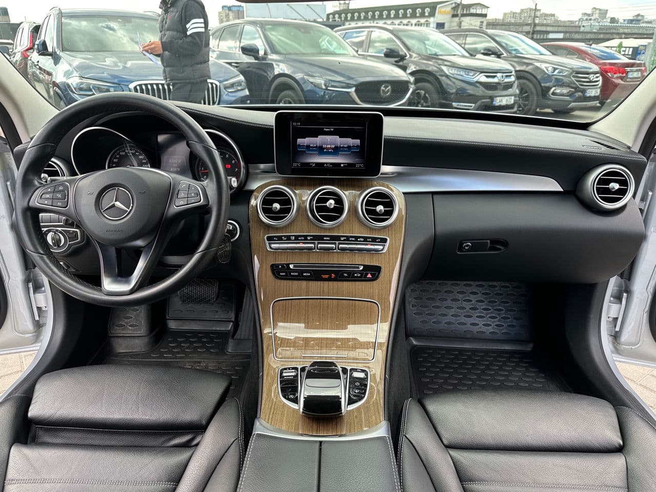 2017 Mercedes C 200 — Miniatură 6
