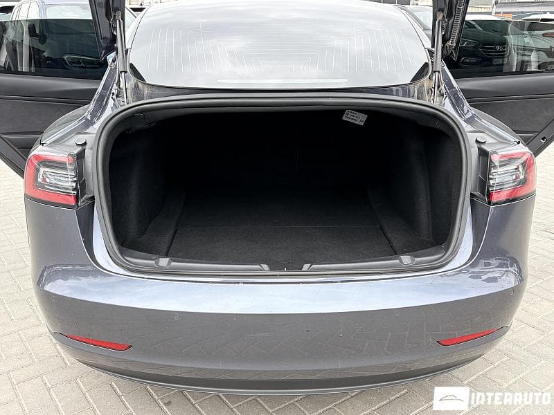 2020 Tesla Model 3 — Miniatură 17
