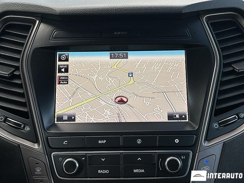Hyundai Santa Fe 2018 — Миниатюра 15