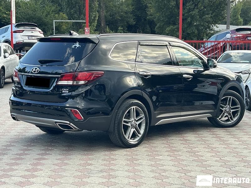 Hyundai Santa Fe 2018 — Миниатюра 2