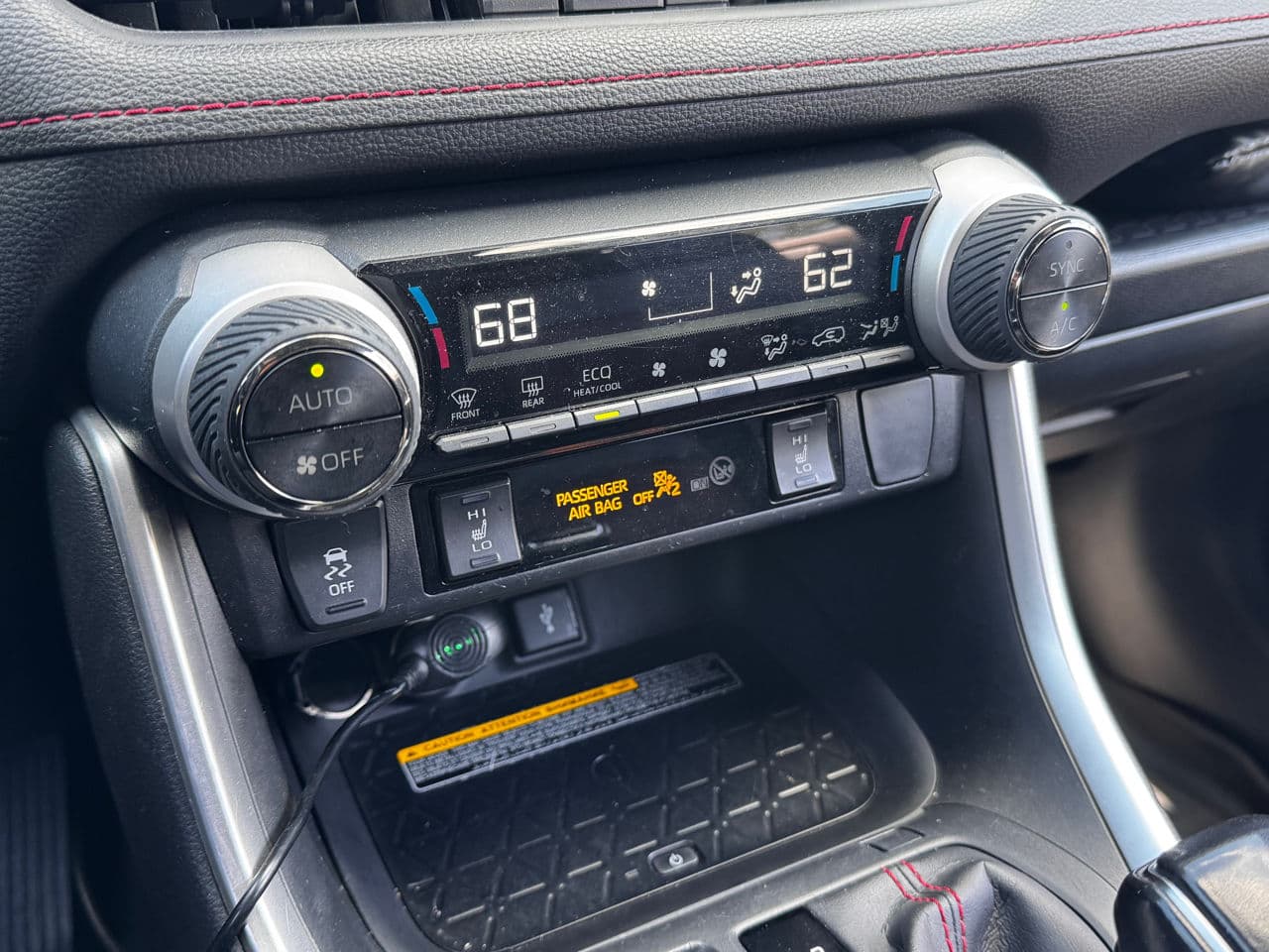 2021 Toyota Rav-4 — Miniatură 11