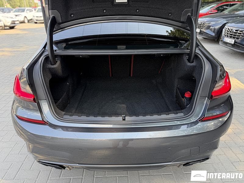 2021 BMW M340i — Miniatură 18