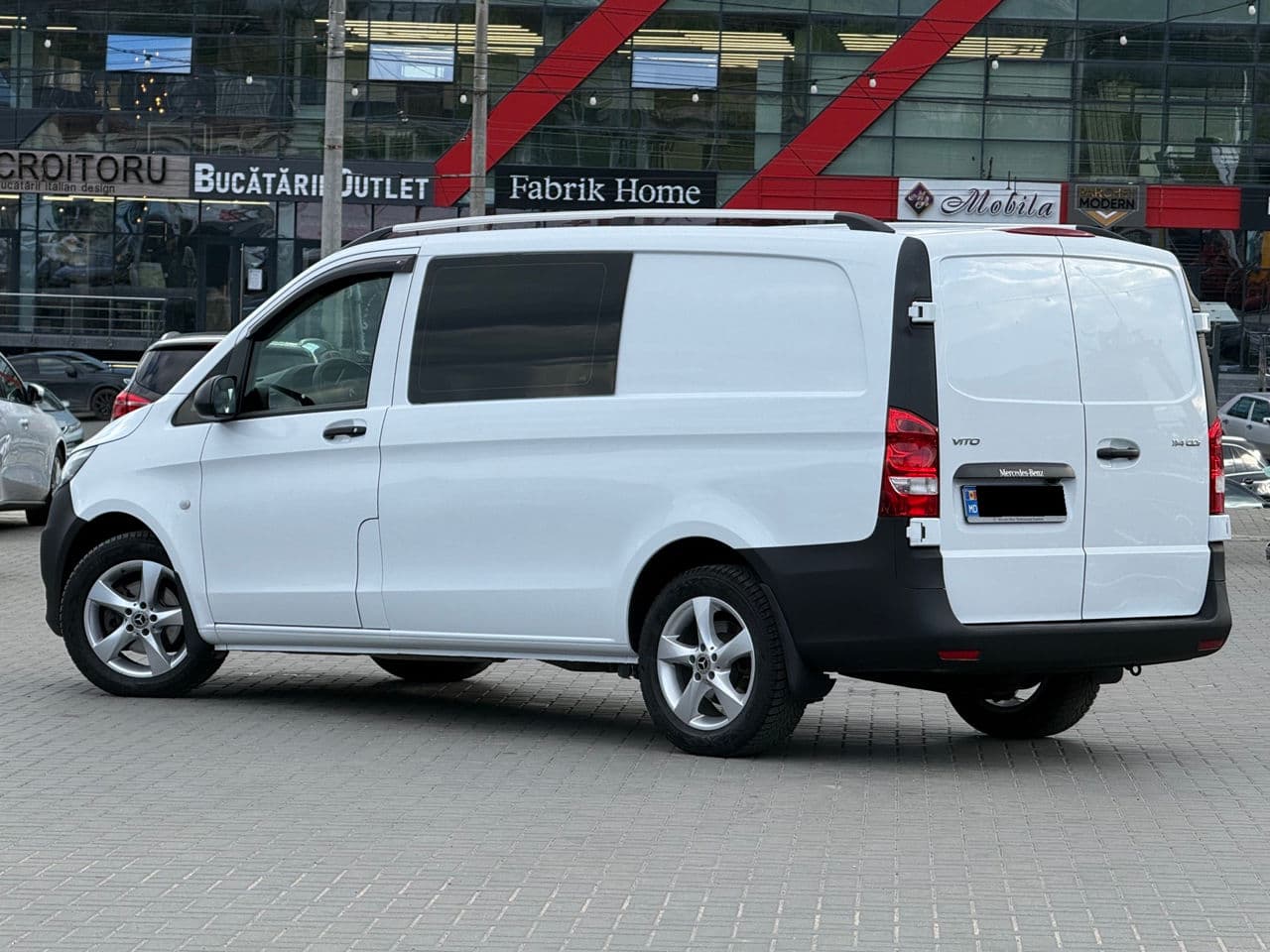 2021 Mercedes Vito — Miniatură 4