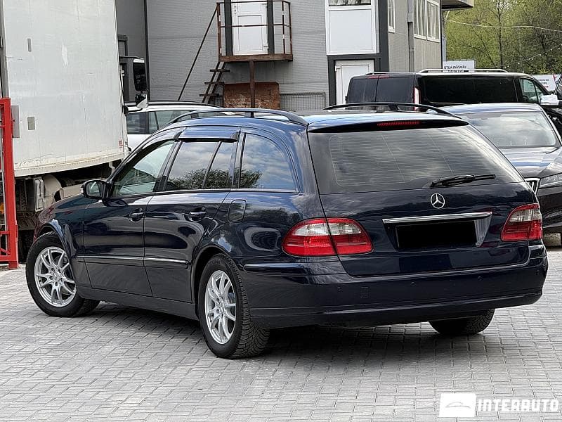 2005 Mercedes E 220 — Miniatură 2