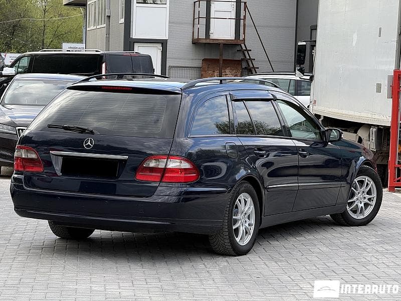 2005 Mercedes E 220 — Miniatură 3