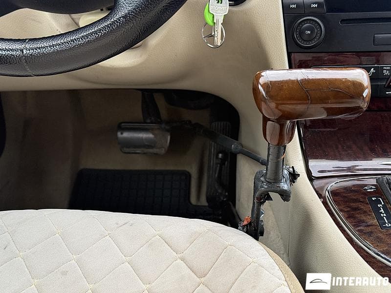 2005 Mercedes E 220 — Miniatură 15