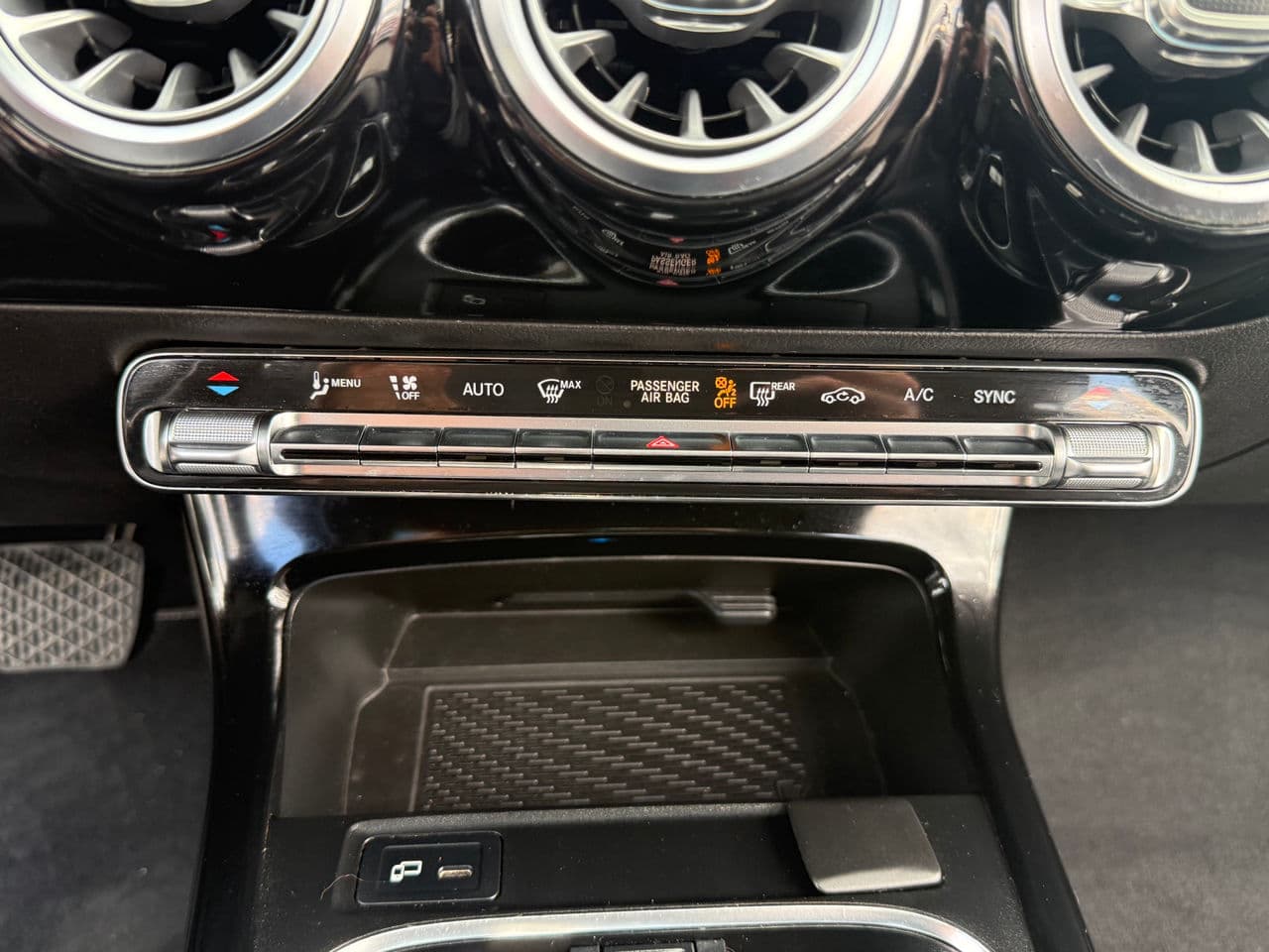 2019 Mercedes A 220 — Miniatură 11