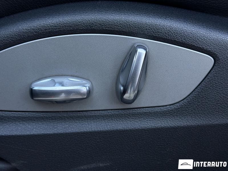 2011 Porsche Cayenne — Miniatură 6
