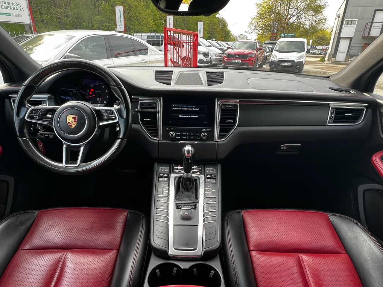 2017 Porsche Macan — Miniatură 7