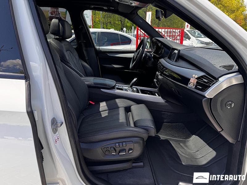 2018 BMW X5 4.0e — Miniatură 5