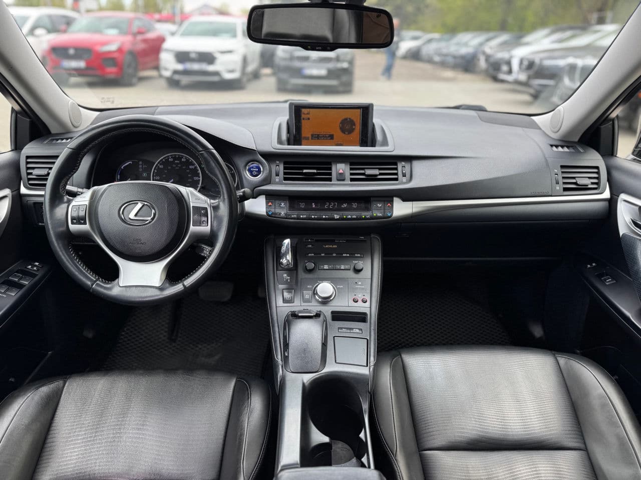 Lexus CT 200h 2012 — Миниатюра 17