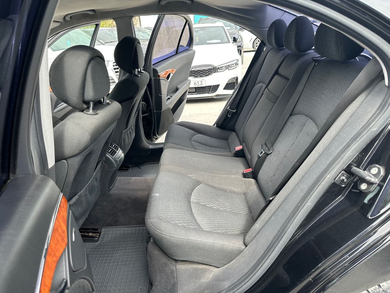 2005 Mercedes E 220 — Miniatură 15